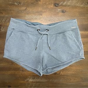 Mondetta light blue casual lounge shorts with pockets and drawstring waist